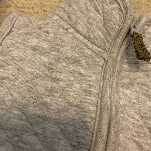 Lot 2 Carter's Baby Quilted Vests Navy Gray 9M Lightweight Warm Layer EUC - Picture 4 of 7